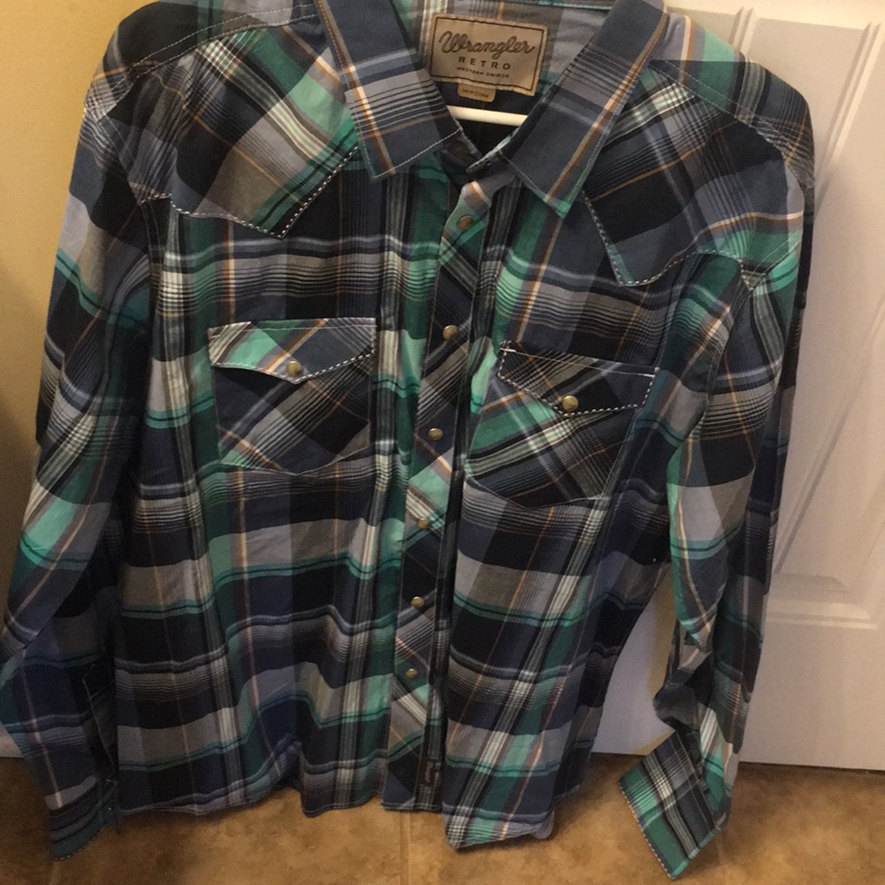 NWOT Wrangler button up shirt